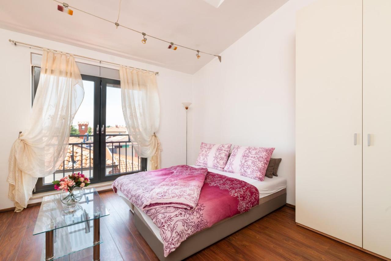 אומאג Seaview Studio מראה חיצוני תמונה